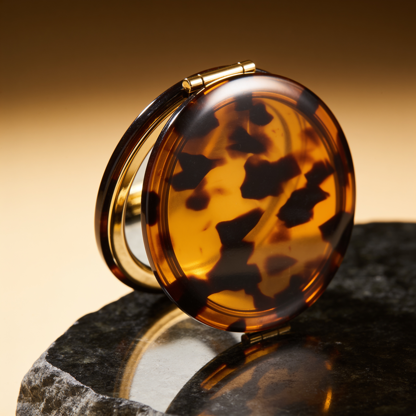 Round Compact Mirror in Tortoiseshell with Gold Rim